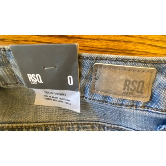 RSQ Jeans Ibiza Skinny Distressed Light Wash Denim Pants Size 0 - Picture 4 of 5